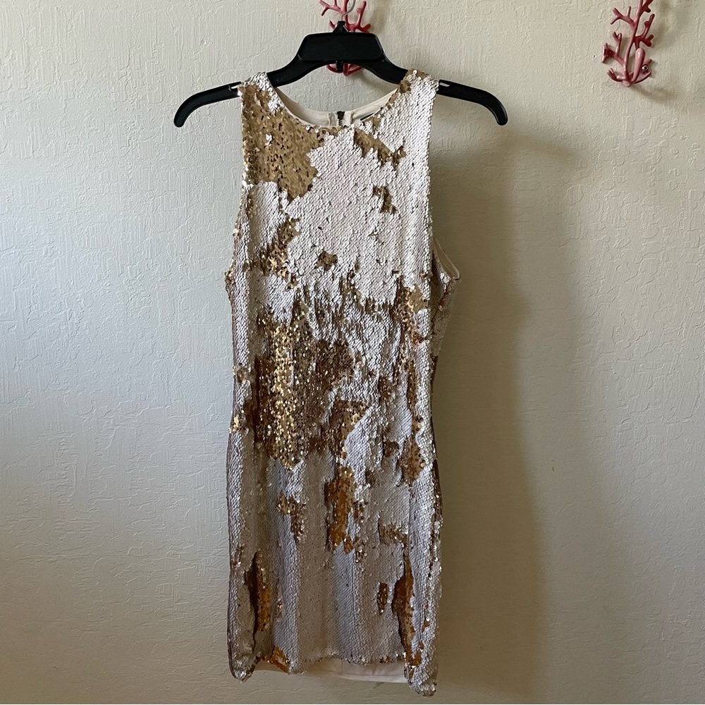 ASTR Gold and White Sequin Body Con Mini Dress